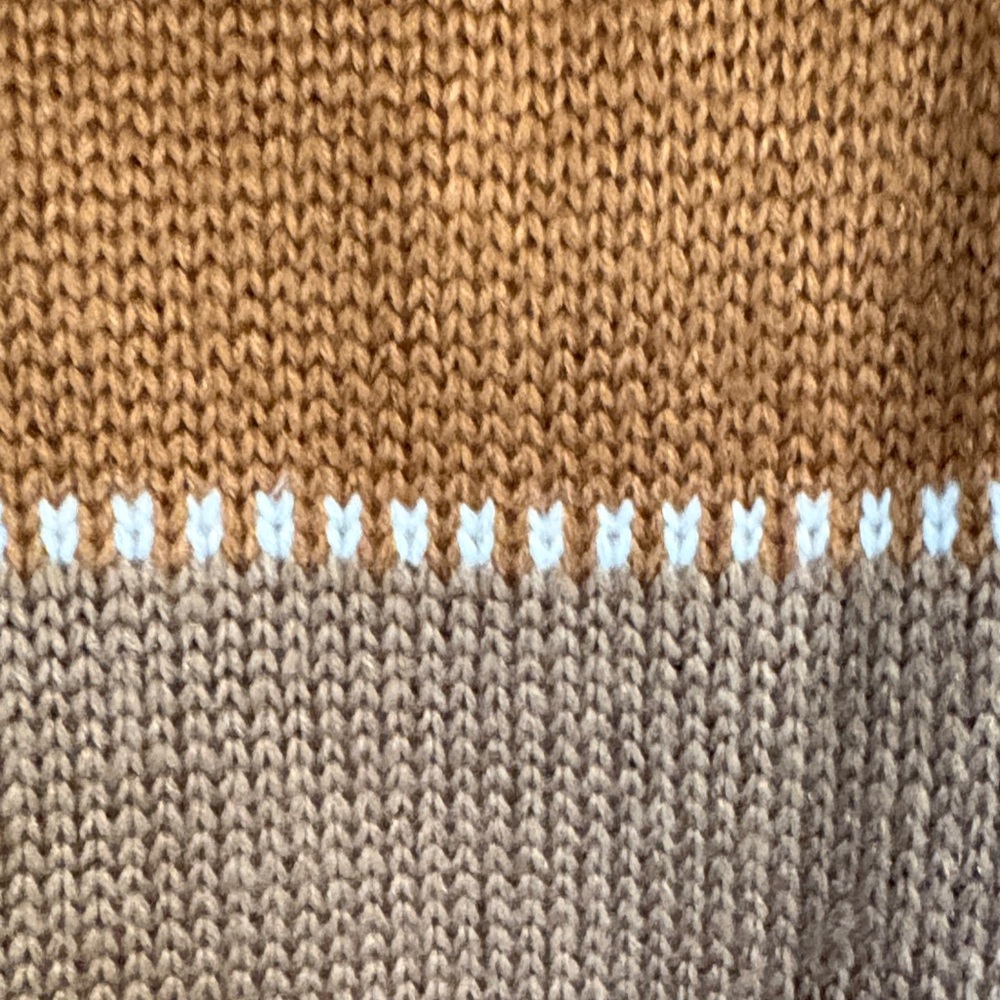 Elegant Colorblock Sweater - Black, Brown, Cream - Picture 5 of 8